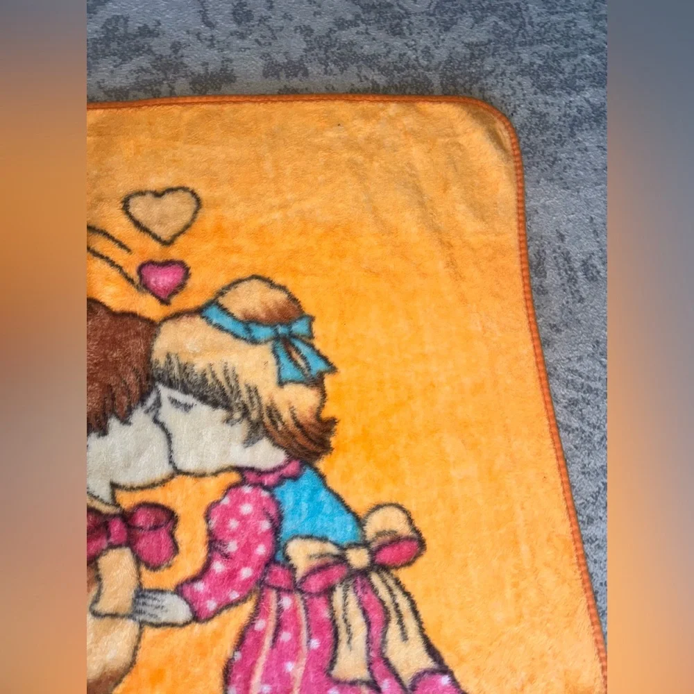 Vintage Baby Mink Orange Boy Kissing Girl Baby Blanket  43”x55”